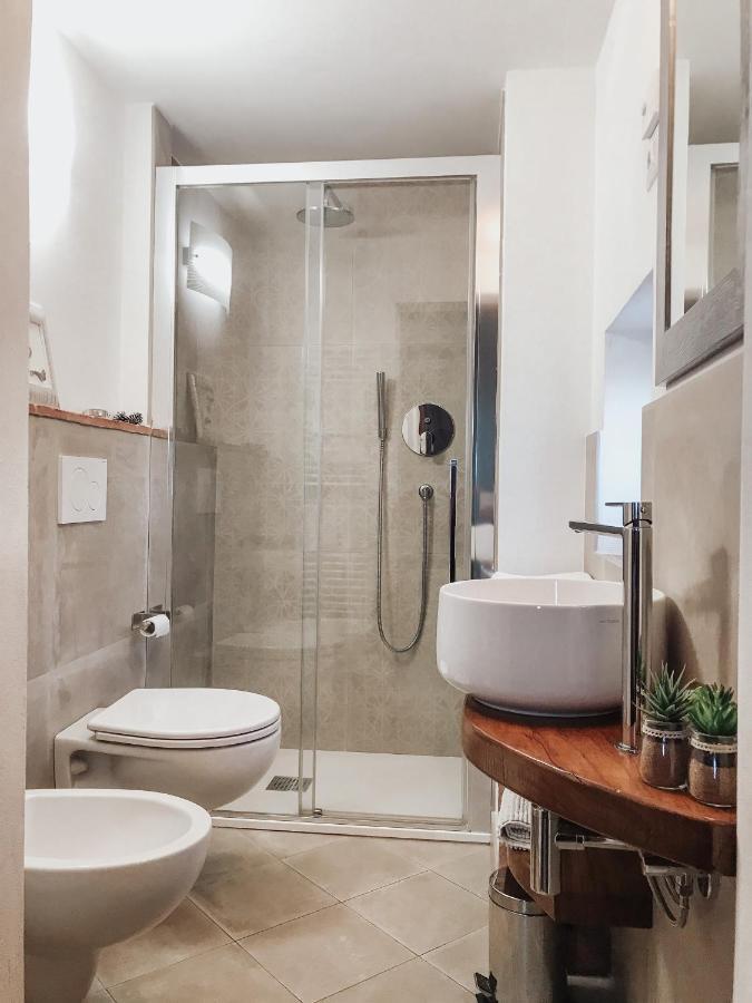 Antica Torre Del Borgo Bed & Breakfast Черталдо Екстериор снимка